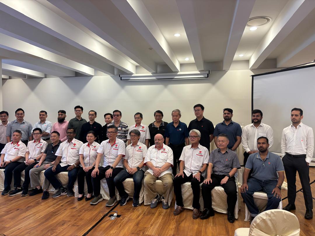 Engineering professionals gathered during an industry engagement visit